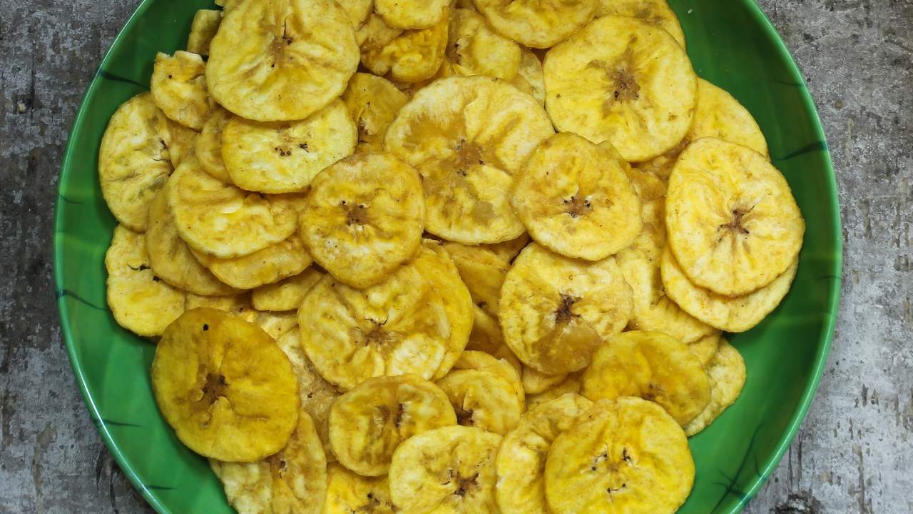 best raw banana kaise banate hain